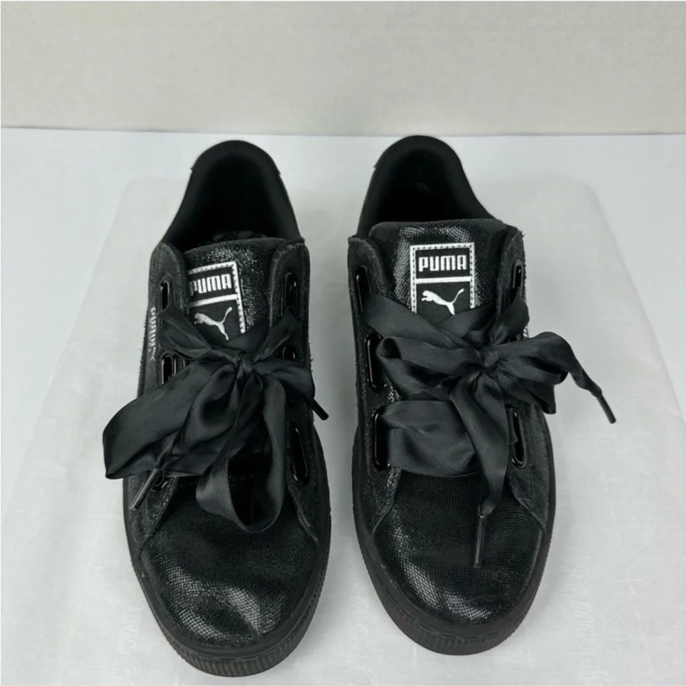 Puma Basket Heart Black Sneakers Sz 8 Women Satin Ribbon Lace Classic - Picture 2 of 7